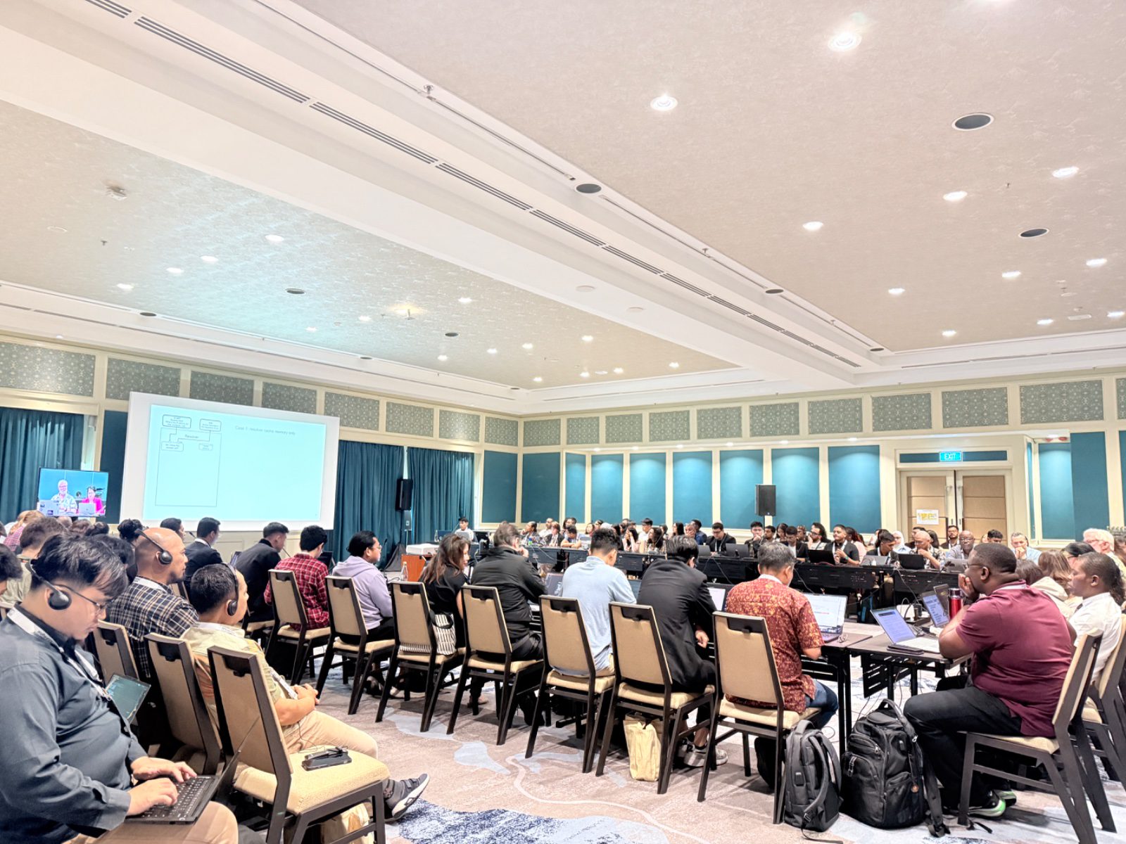 Internet Bukan Sekadar Teknologi: Pembelajaran dari ICANN87 Day 2